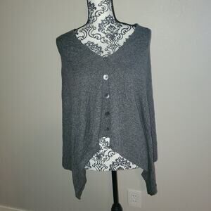 TJD one size Raina unervisal cover up shawl new with tags